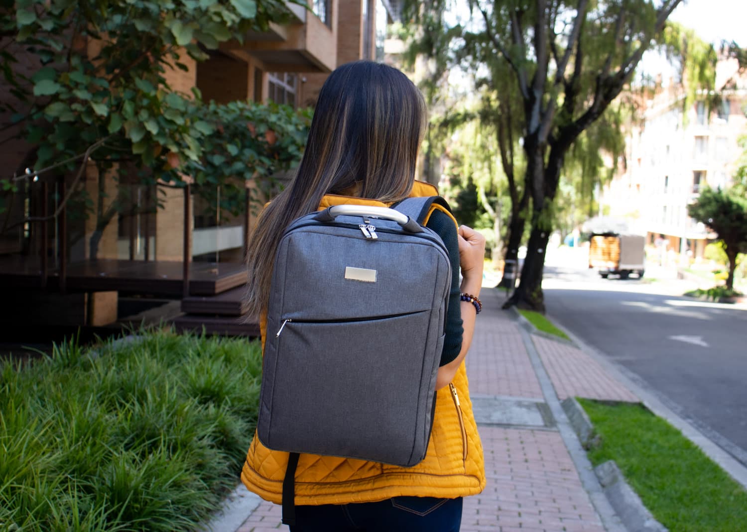 Portalaptop Lancaster 14 Lts. 6