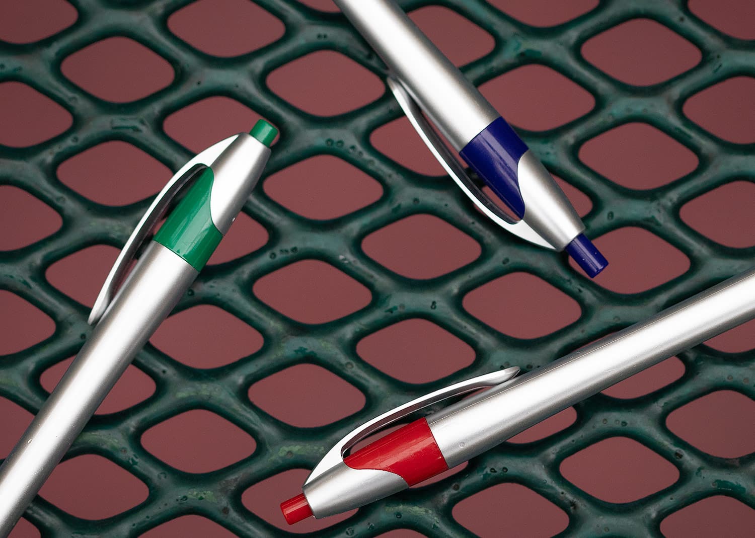 Bolígrafo Deli Plateado 3