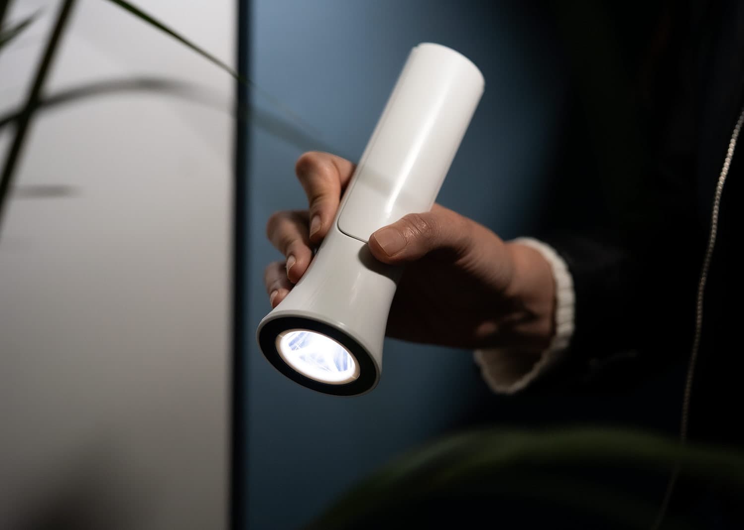 Linterna 2 en 1 Lumen 6