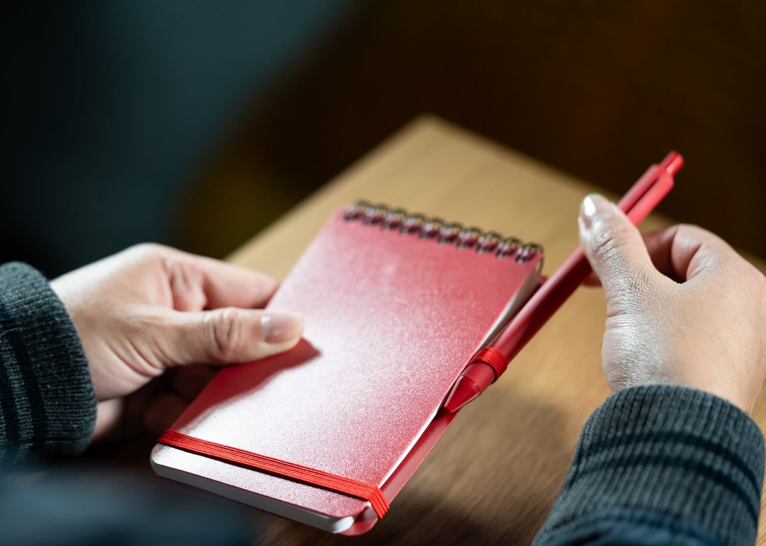 Libreta Clasp con Bolígrafo 9